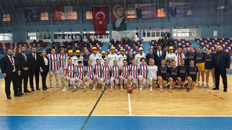 Zonguldak Spor Basket 67 ၏ချန်ပီယံဆုအား Miner's Monument တွင် မနက်ဖြန်တွင် ကျင်းပမည်ဖြစ်သည်။